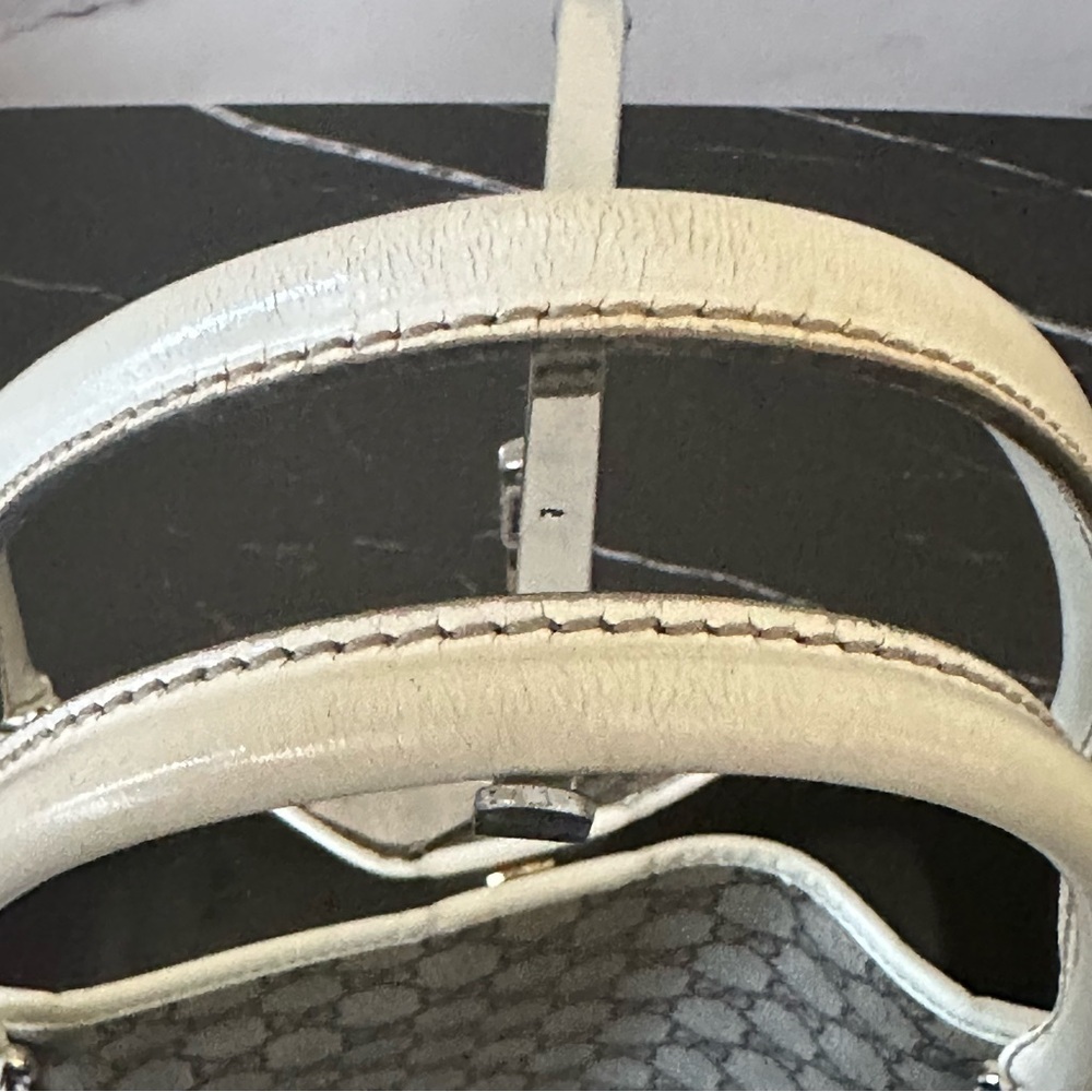 🧡GUARANTEED AUTHENTIC GUCCI GG SUPREME MEDIUM JOY TOTE🧡 - Picture 10 of 16